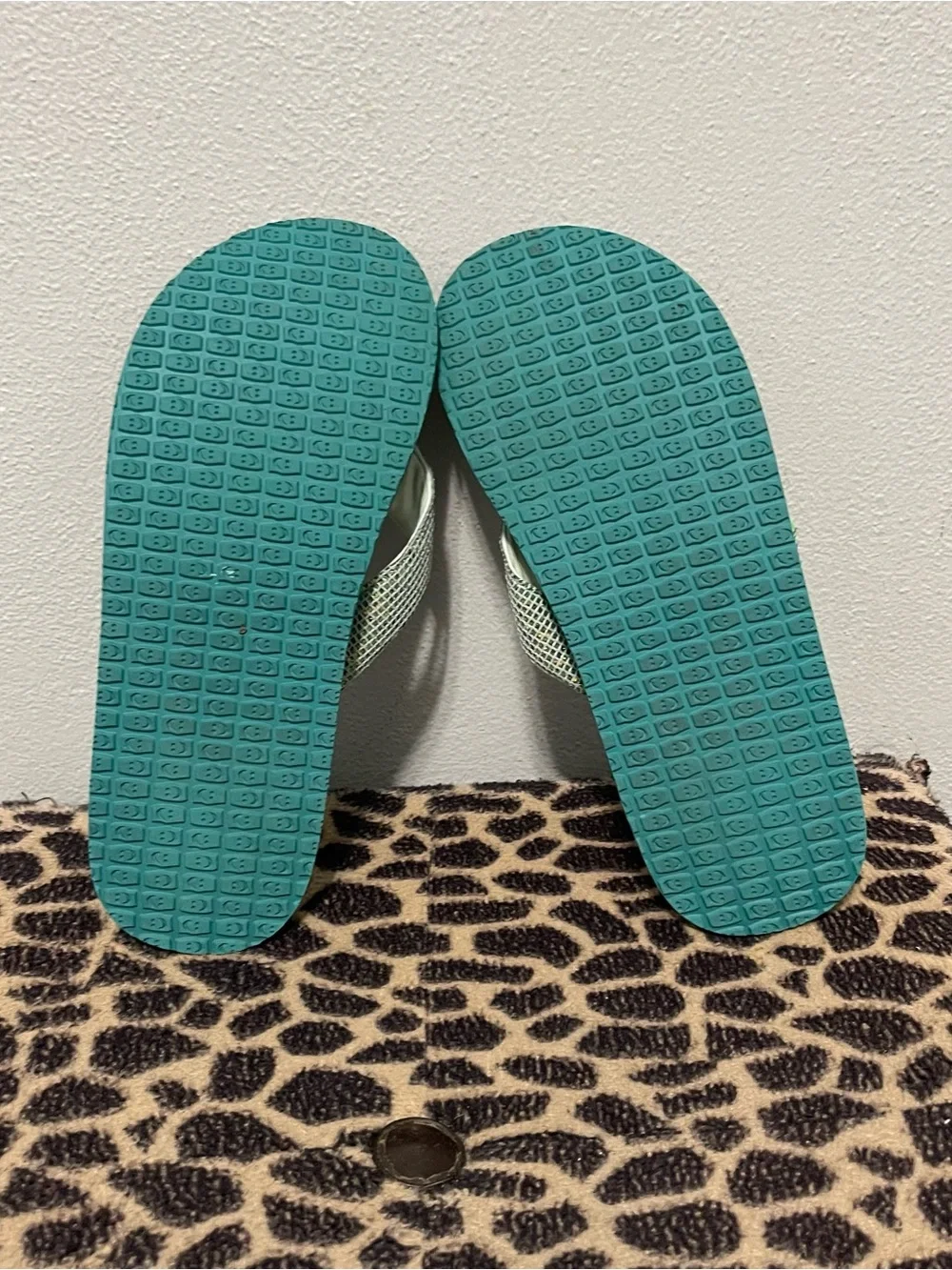 Sanuk Sequin Slip On Thong Summer Sandals Teal Green Y6-7